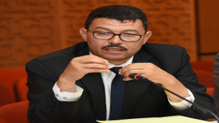 البرلماني الحسين أزوكاغ ينبه إلى غياب الأمازيغية في الهوية البصرية للمؤسسة التشريعية