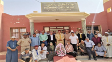 جماعة ايت امزال تودع السيد عبد المجيد الغالب قائد قيادة ايت باها بالورود وبكلمات التناء والعرفان.