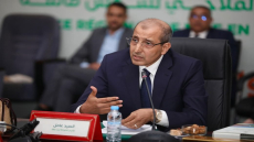 عامل الاقليم يدعو الى اطلاق عدد من البرامج للمحافظة على ريادة الاقليم في المجال الفلاحي .