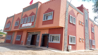 العامل خلوق يتفقد مشروع دار الأمومة بأيت باها لتعزيز العرض الصحي بالمنطقة الجبلية بالإقليم