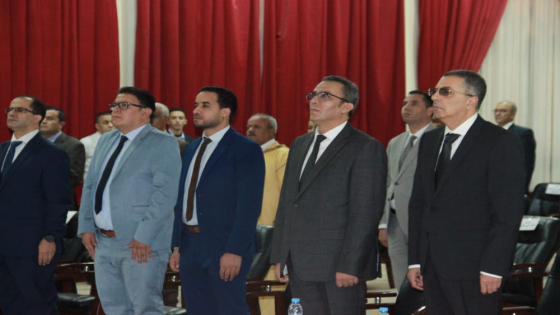 آشتوكة:وسط حضور وازن..العامل”خلوق” يترأس مراسيم الإنصات للخطاب الملكي بمناسبة الذكرى المسيرة الخضراء+صور