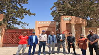 بالصور..توقيع محضر انطلاقة أشغال تهيئة الملعب البلدي 20 غشت