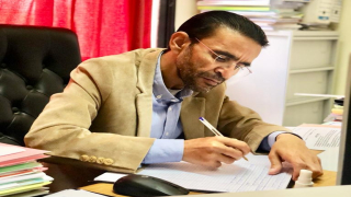 وعكة صحية مفاجأة تعجّل بنقل مدير شؤون الرئاسة والمجلس بادارة المجلس الاقليمي لاشتوكة ايت باها إلى إحدى مصحات بالرباط.