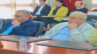 بمقر العمالة..البرلماني مخلص يدعو إلى تأهيل اليد العاملة لمواكبة متطلبات سوق الشغل وتغير الجهات المستفيدة من الدعم الموجه للاسرة