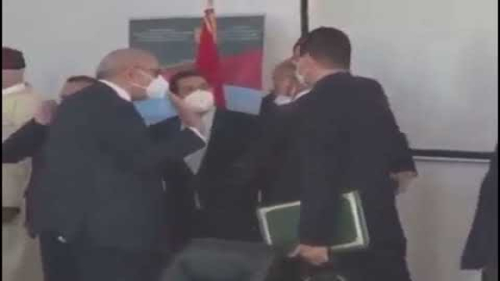 رئيس جماعة يصف مستشارا في المعارضة بـ”الحمار”